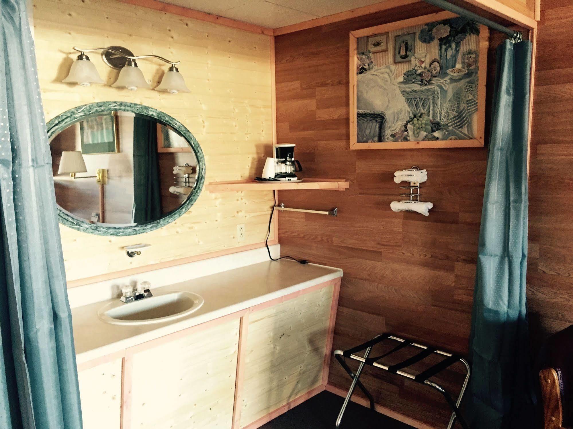 Vindel Motel Mackinaw City Εξωτερικό φωτογραφία