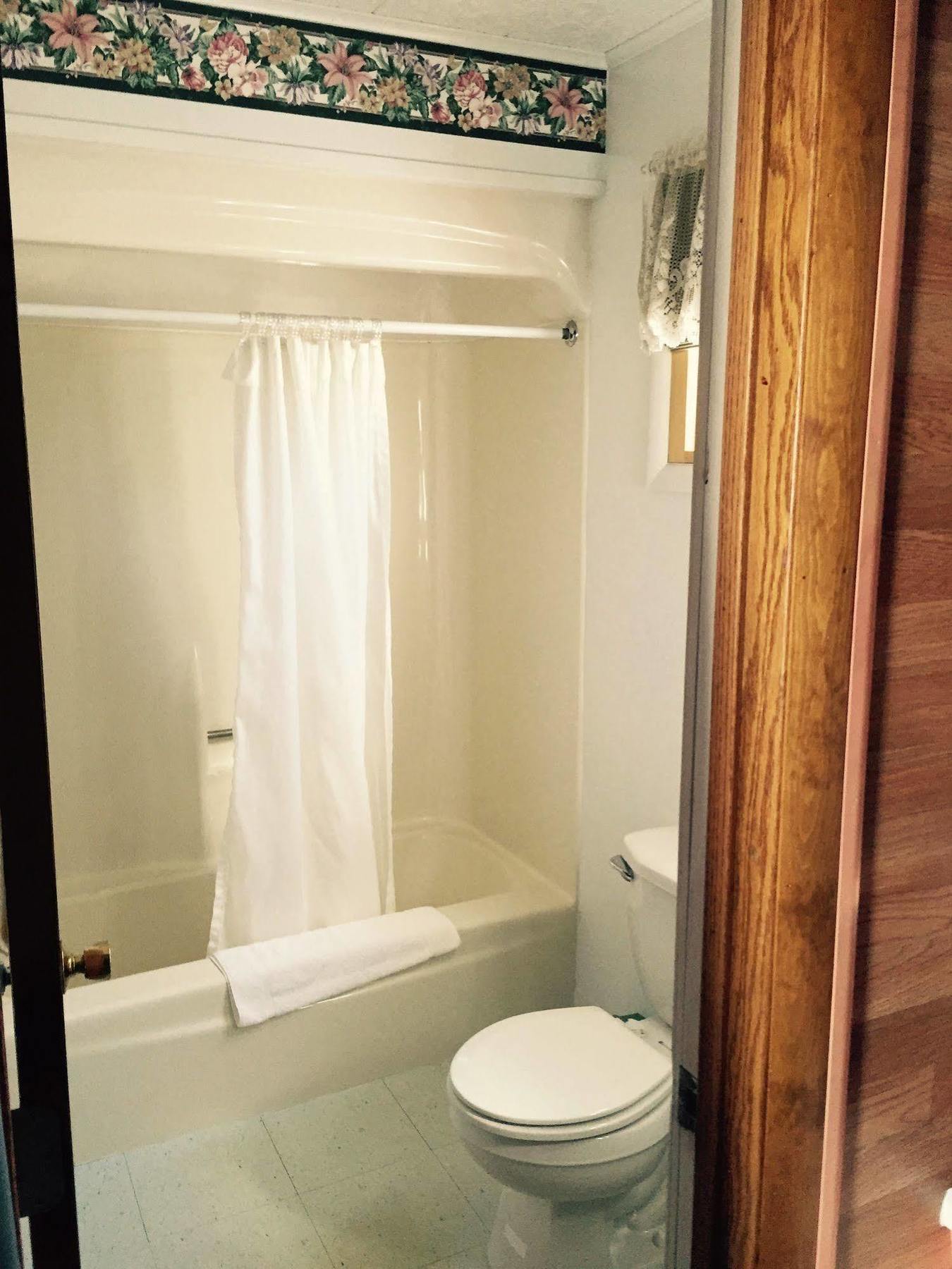 Vindel Motel Mackinaw City Εξωτερικό φωτογραφία