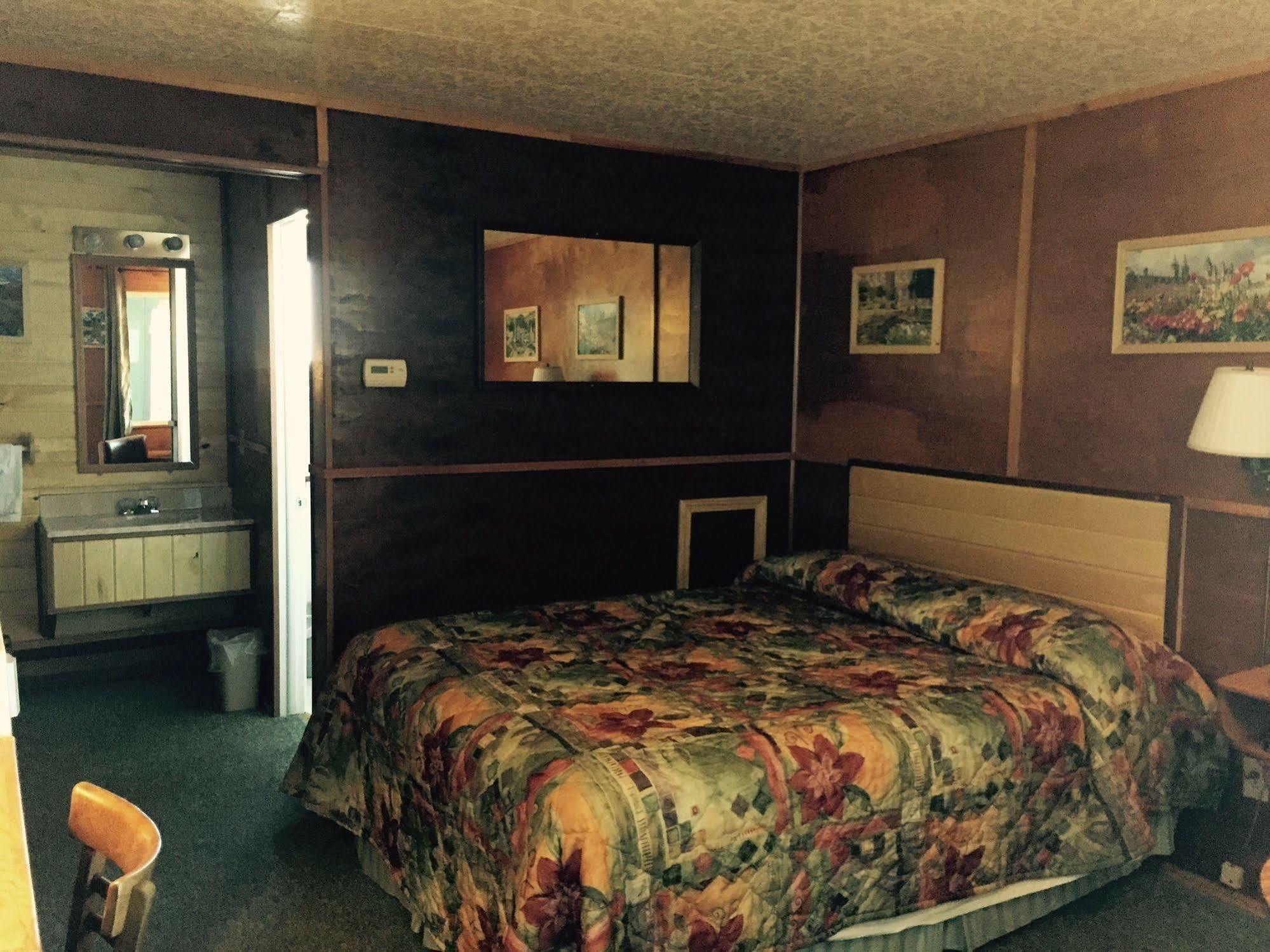 Vindel Motel Mackinaw City Εξωτερικό φωτογραφία