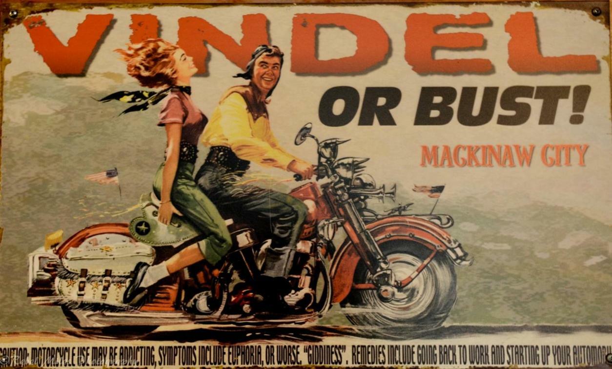 Vindel Motel Mackinaw City Εξωτερικό φωτογραφία