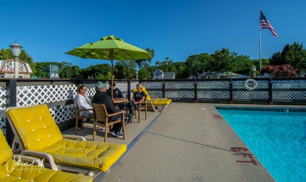 Vindel Motel Mackinaw City Εξωτερικό φωτογραφία